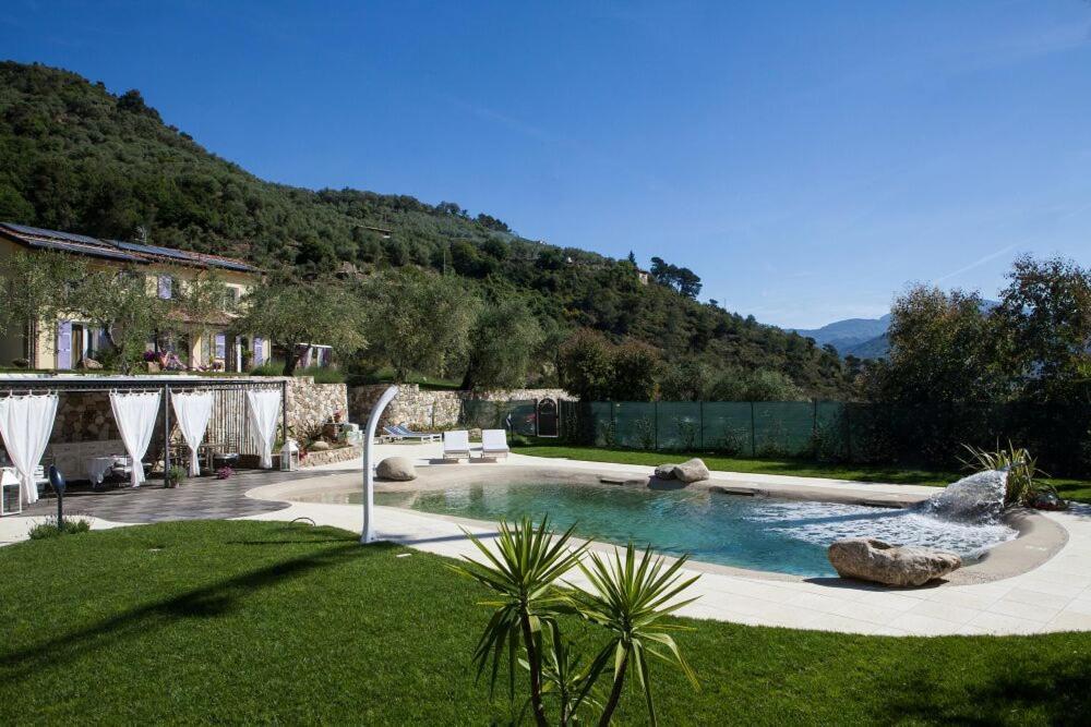 La Cicala Stonata Bed & Breakfast Dolceacqua Exterior photo